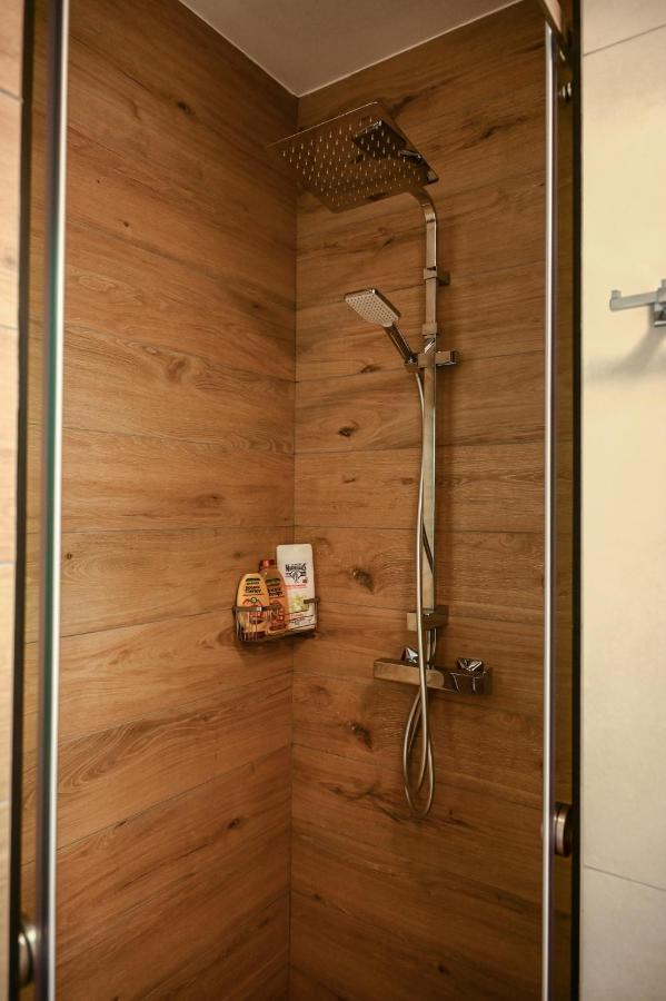 Larisa Hospitality I - Roof Top Apartment - With Free Parking Extérieur photo